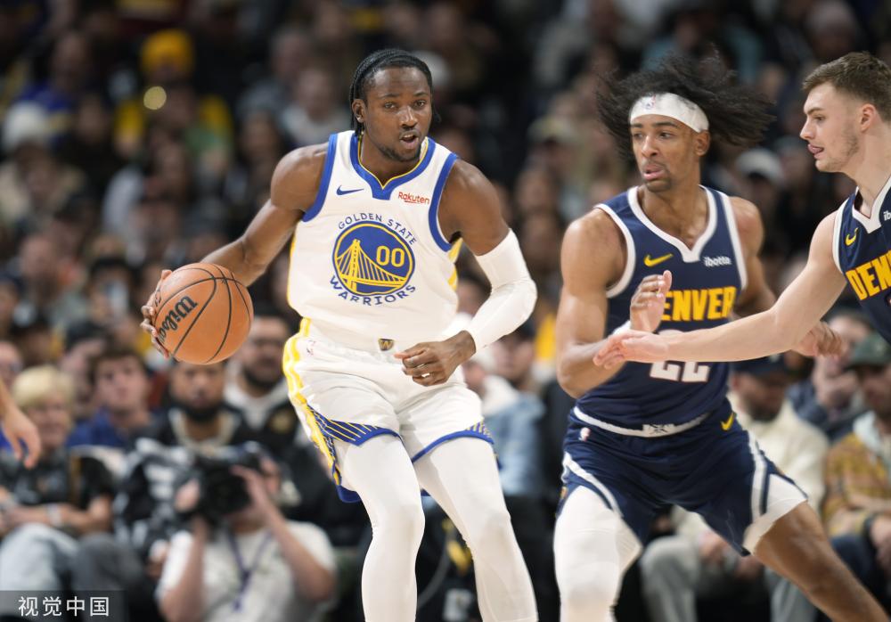 出超越年龄 出超越年龄