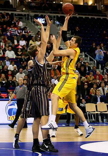 投篮很精准 投篮很精准